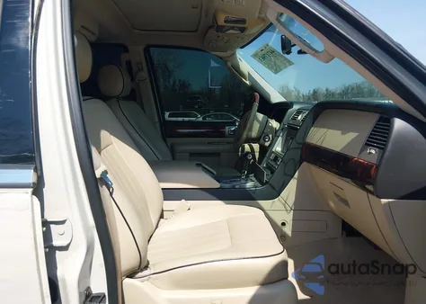 2006 Lincoln Navigator Luxury/Ultimate from USA, damaged, VIN 5LMFU28526LJ21610